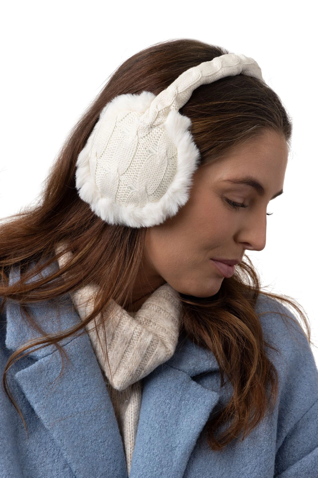 Cozy Albury Foldaway Earmuffs: Warm Winter Ears for Effortless Style